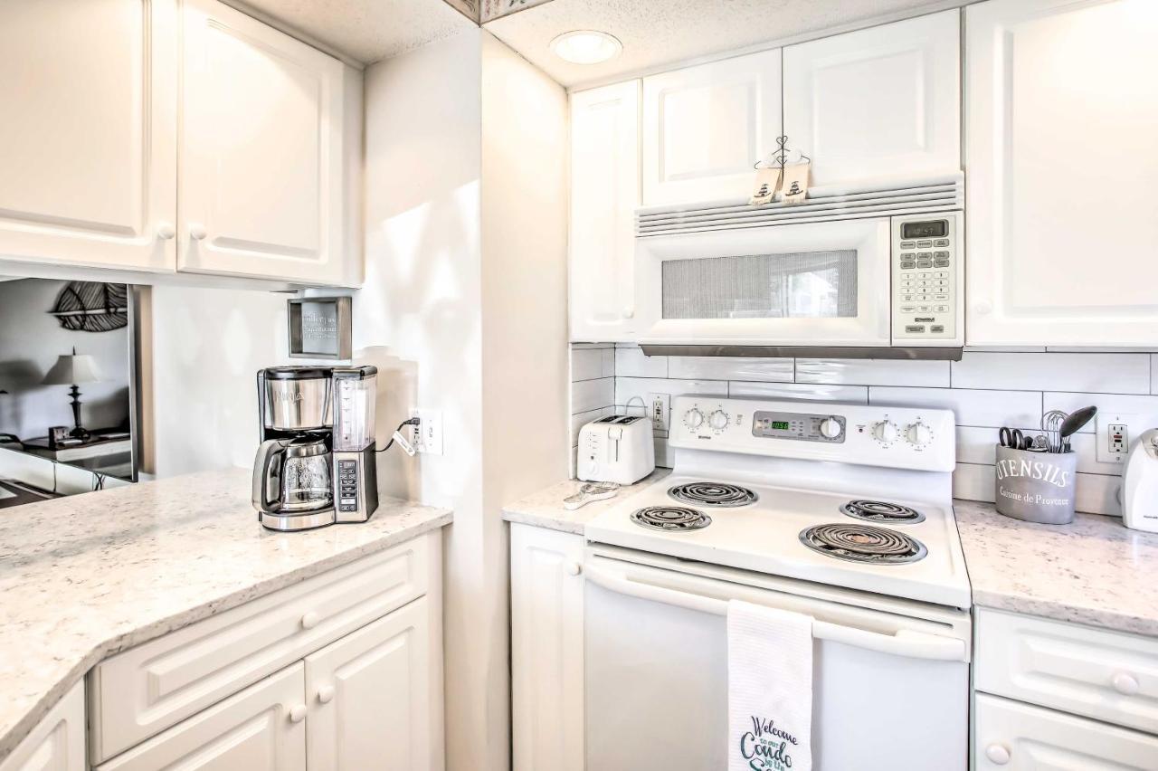 Waterfront North Myrtle Beach Condo With Pool Access Exteriör bild